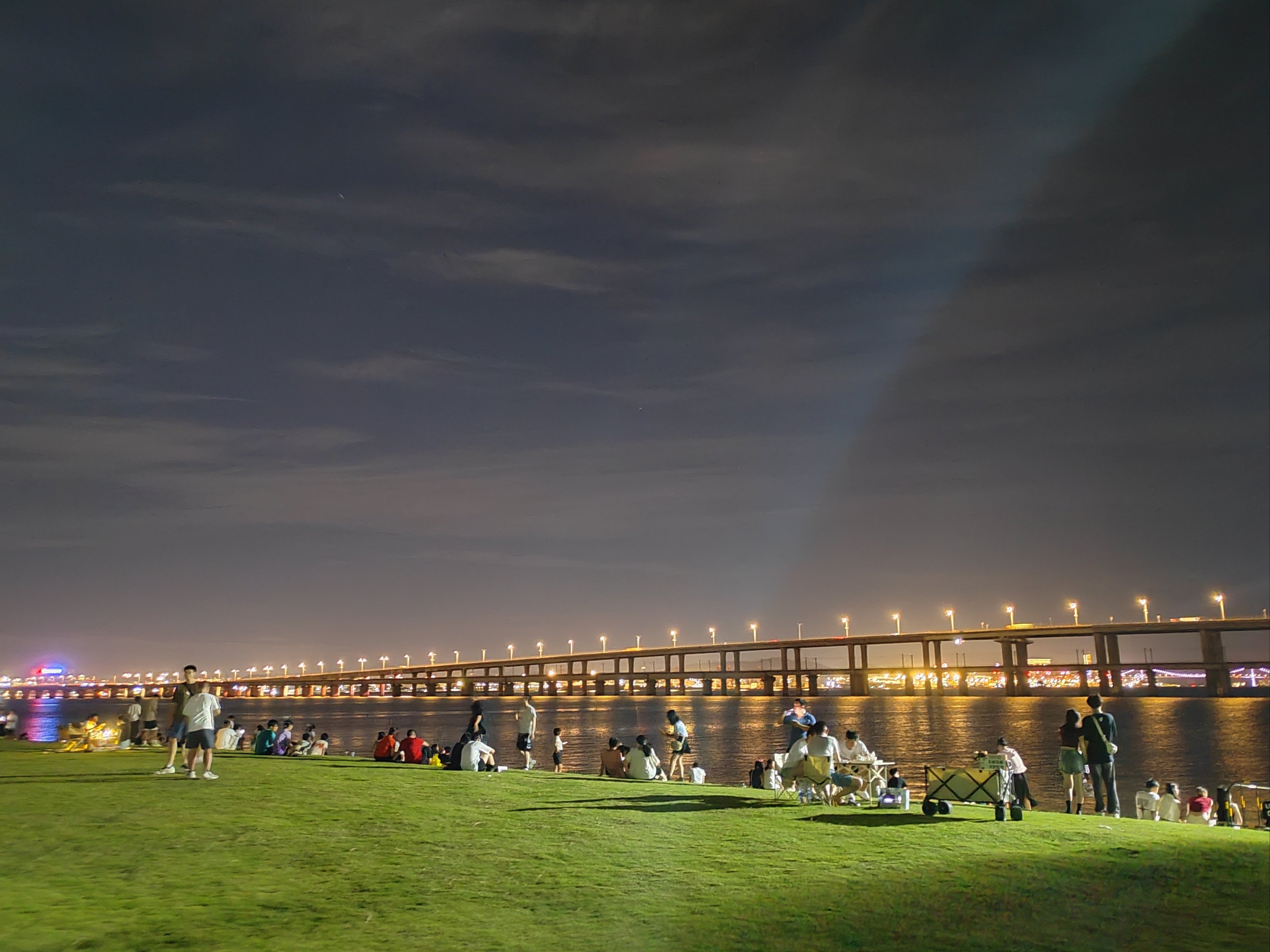 十里长堤 十里长堤