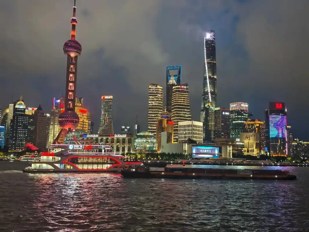 上海外灘旅遊攻略｜夜景拍照＋最佳時間＋一日遊路線（2026最新版）